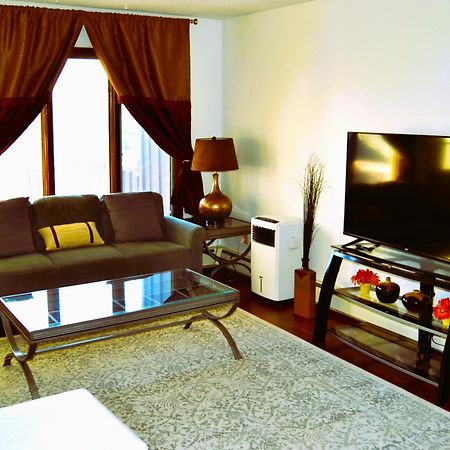 Arhaus 3 Apartamento Grand Forks Exterior foto